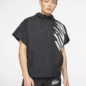 Nike Men’s Logo Short-Sleeve Black Pullover Hoodie In Size L